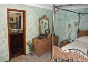 11291 Hawk Drive Rochester, IL 62563 - Photo 14 of 24