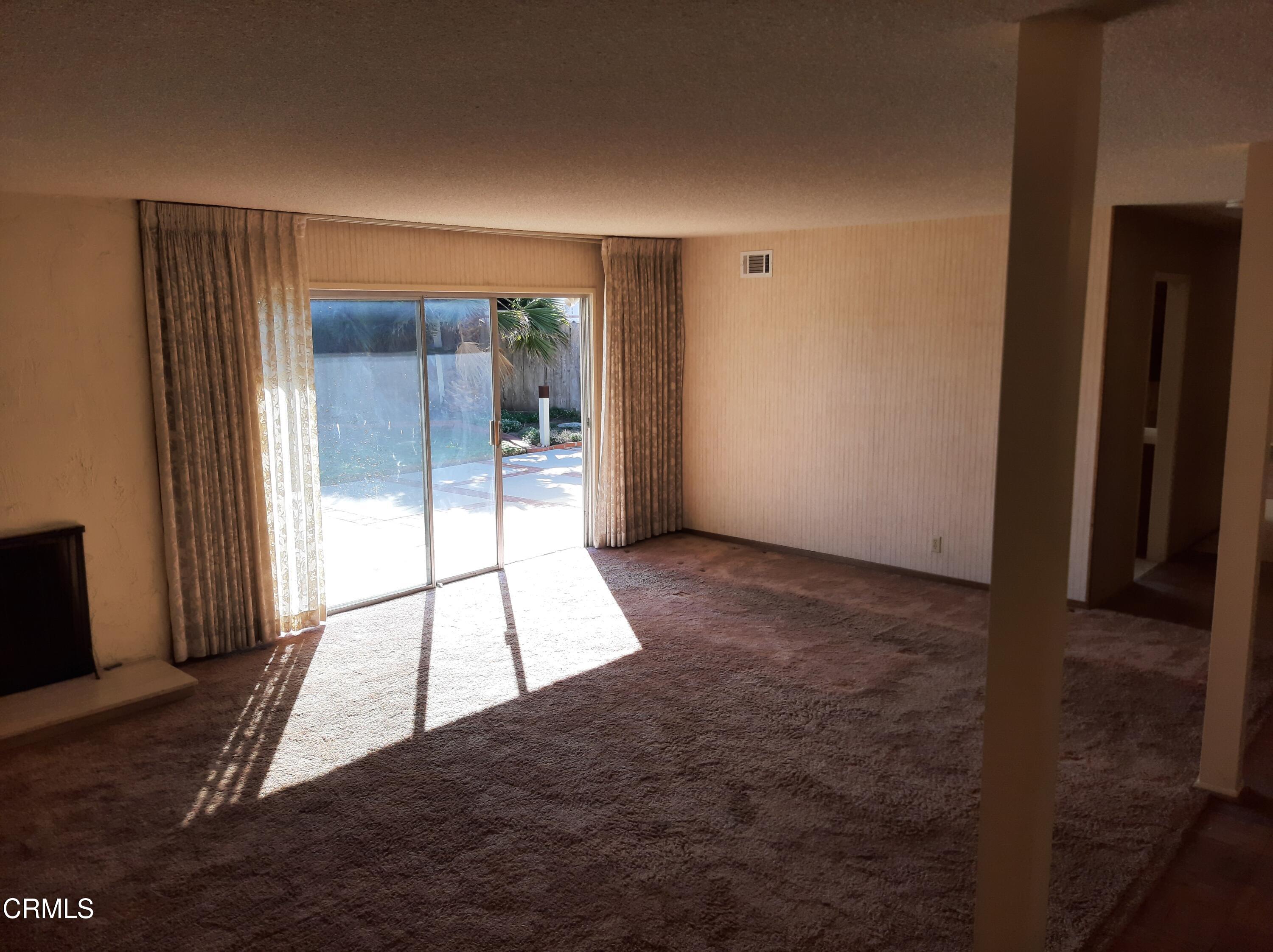 3166 Old Coach Drive Camarillo, CA 93010 - Photo 13 of 55 a view of an empty room