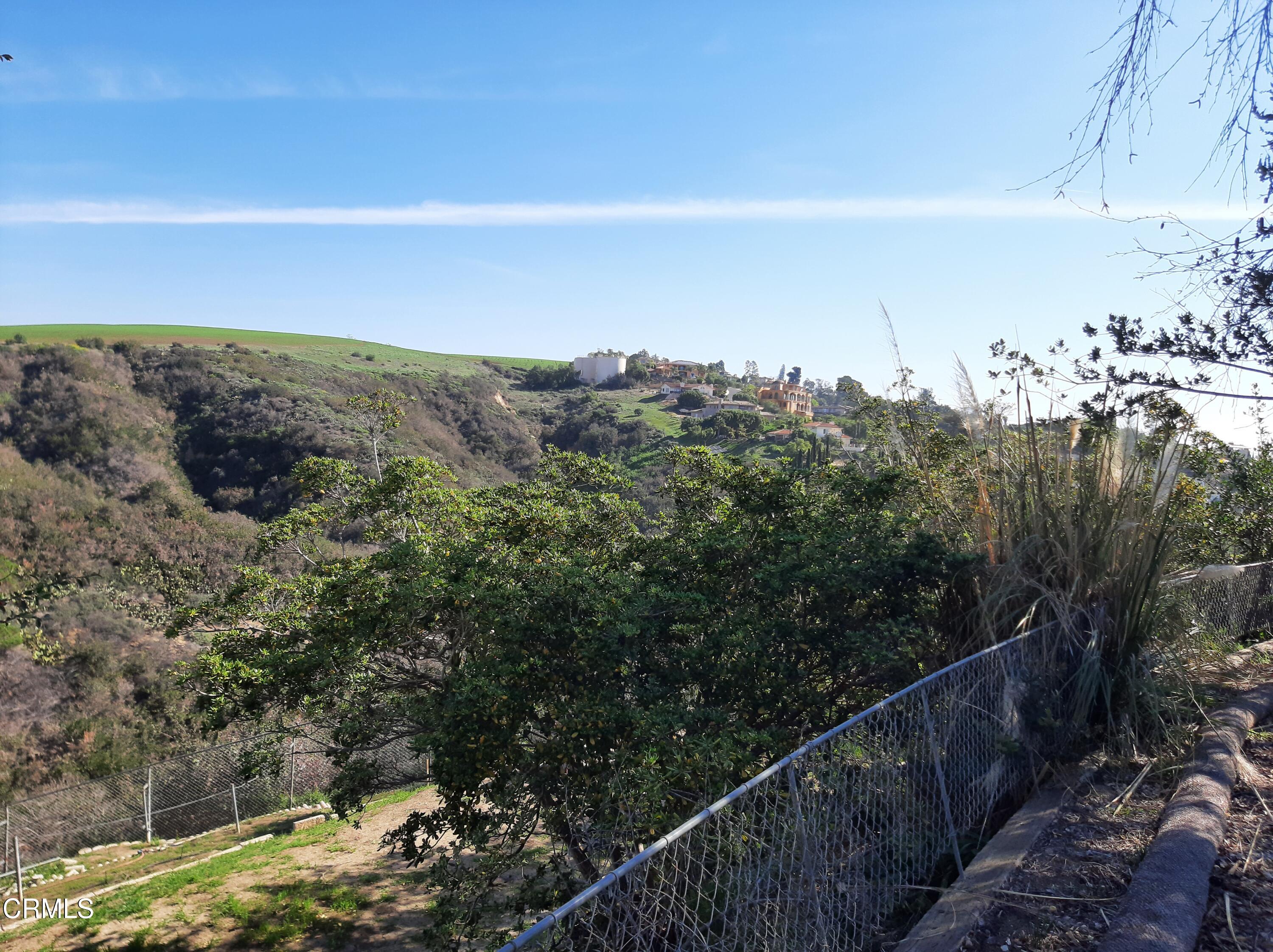 3166 Old Coach Drive Camarillo, CA 93010 - Photo 38 of 55 a view of a sky from balcony