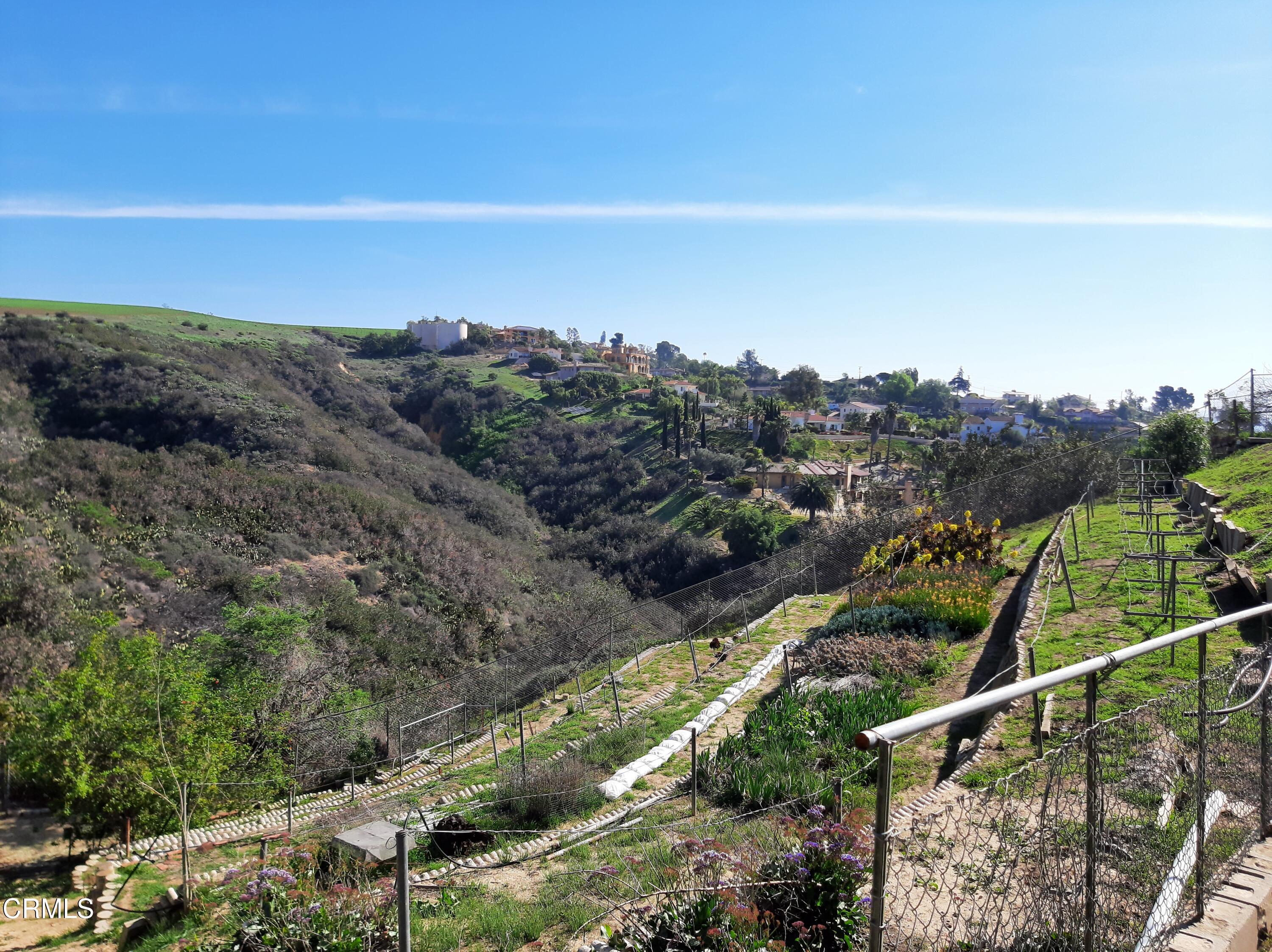 3166 Old Coach Drive Camarillo, CA 93010 - Photo 51 of 55 a view of a city