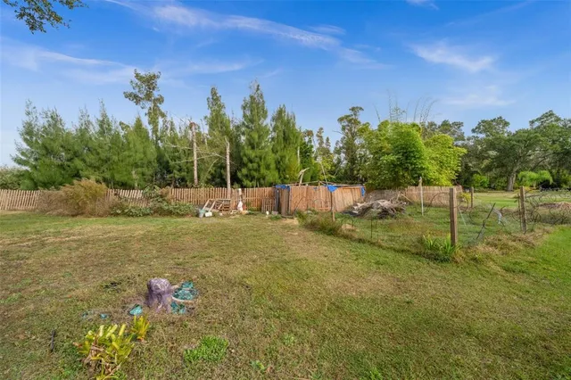 $2,300 | 15380 Sunkist Drive, Punta Gorda, FL 33955