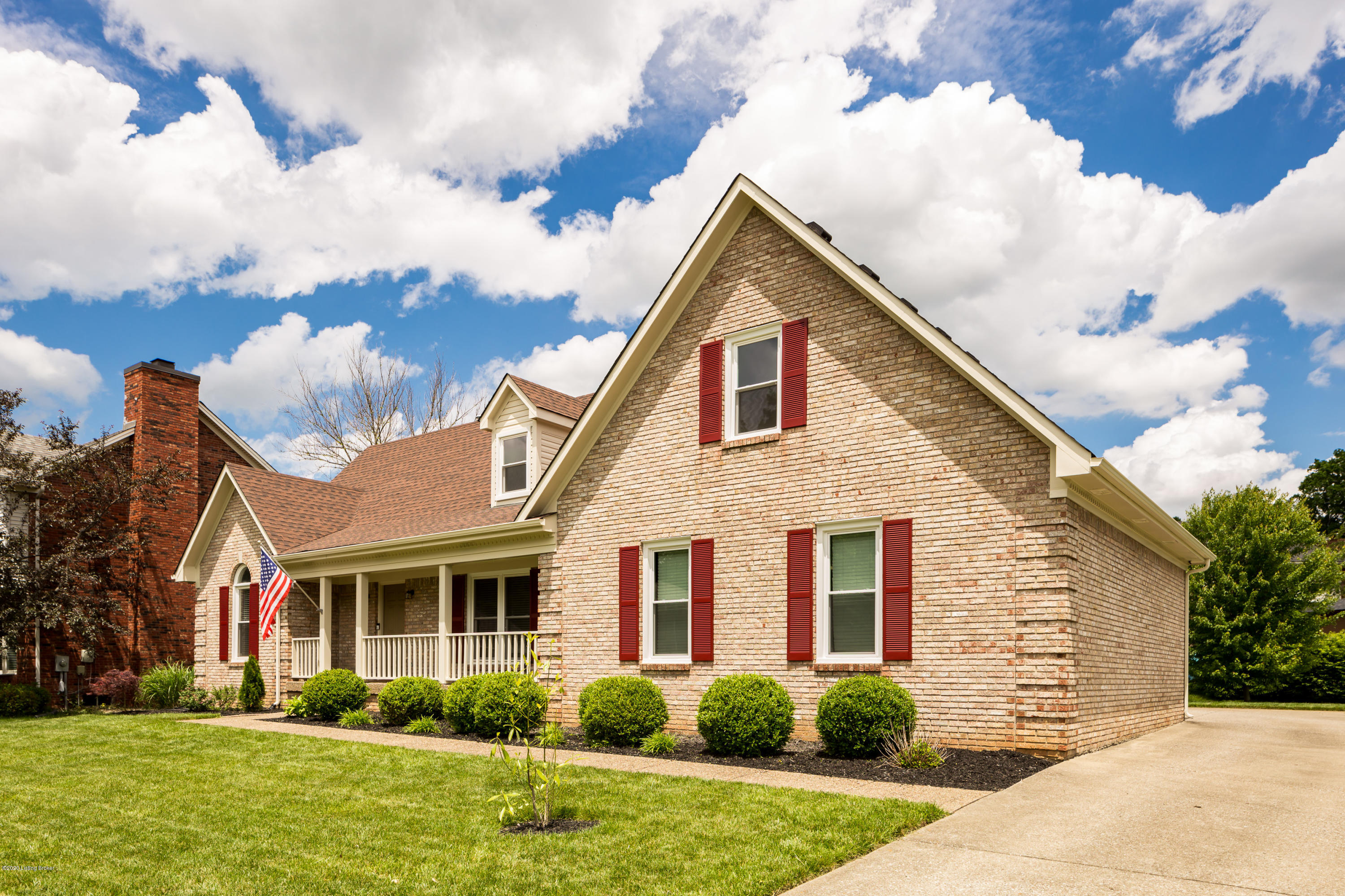 1301 Autumn Ridge Road Louisville, KY 40242 - Photo 2 of 43 Front of Home