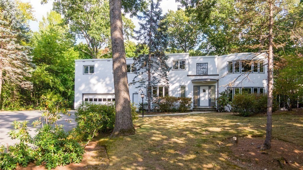 260 Lee Street Brookline, MA 02445 - Photo 4 of 22 a front view of a house with a yard