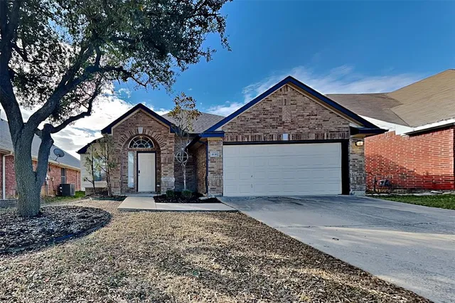 $2,300 | 4616 Buffalo Bend Place, Fort Worth, TX 76137