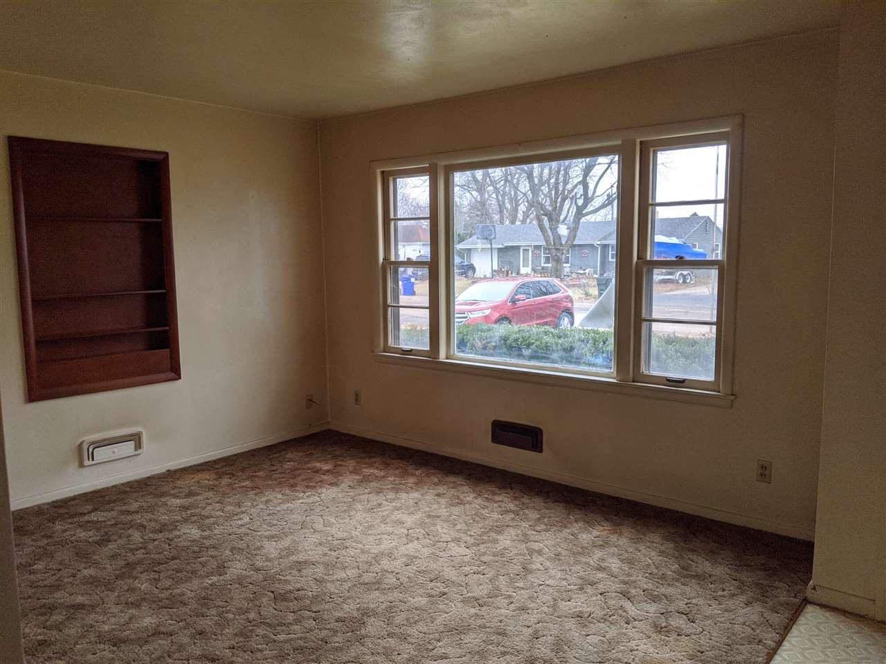2016 Will James Road Rockford, IL 61109 - Photo 2 of 17 Gallery Image 2