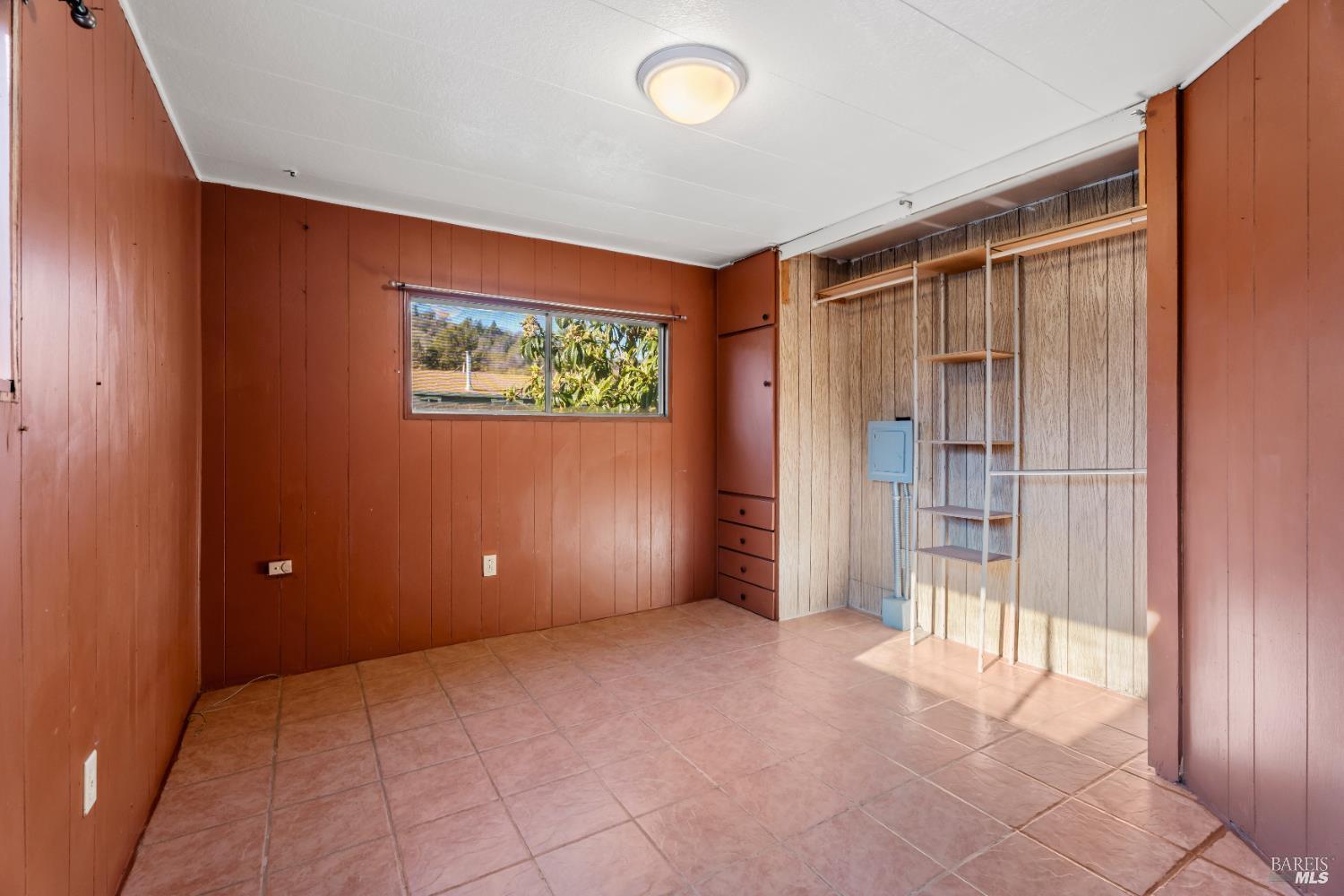 4080 Burke Hill Road, Unit 4 Ukiah, CA 95482 - Photo 4 of 14