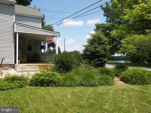 202 Church Road Lititz, PA 17543 - Photo 4 of 12