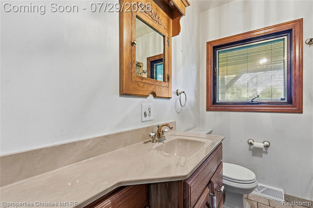 1467 South Lotz Road Canton, MI 48188 - Photo 14 of 78