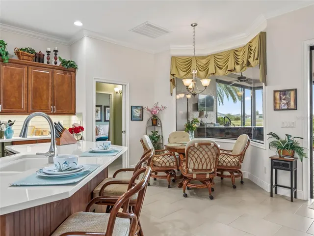 $595,000 | 11108 Southeast 170th Place, Summerfield, FL 34491