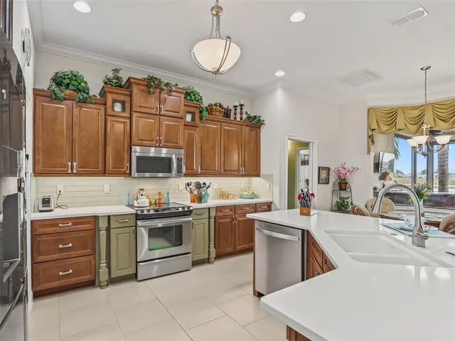 $595,000 | 11108 Southeast 170th Place, Summerfield, FL 34491