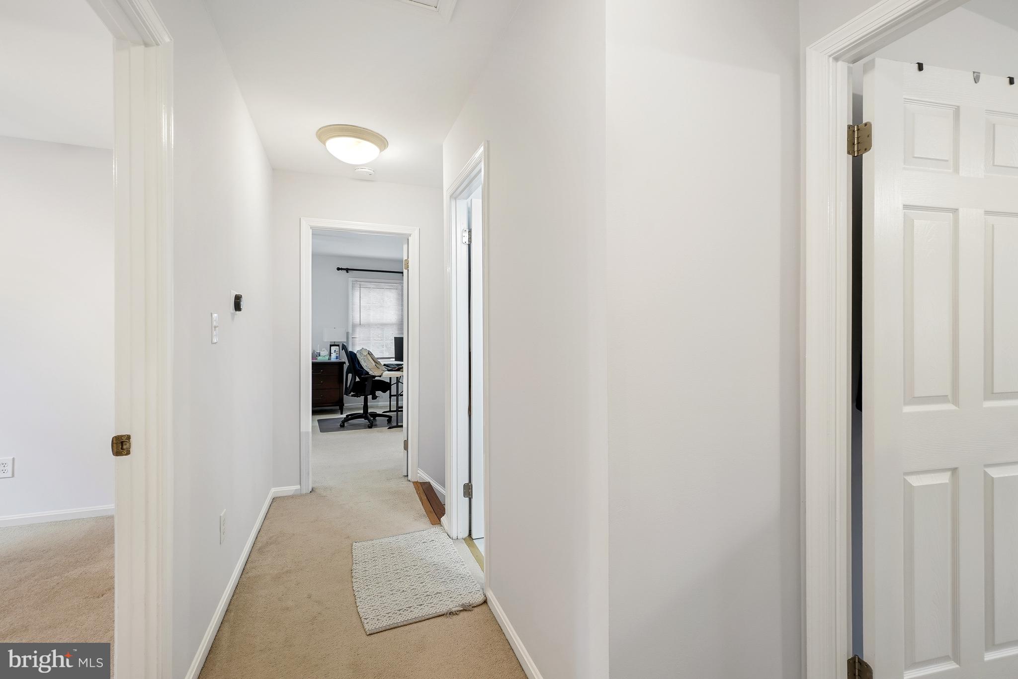 28 Redding Ridge Drive Gaithersburg, MD 20878 - Photo 14 of 32 Gallery Image 14