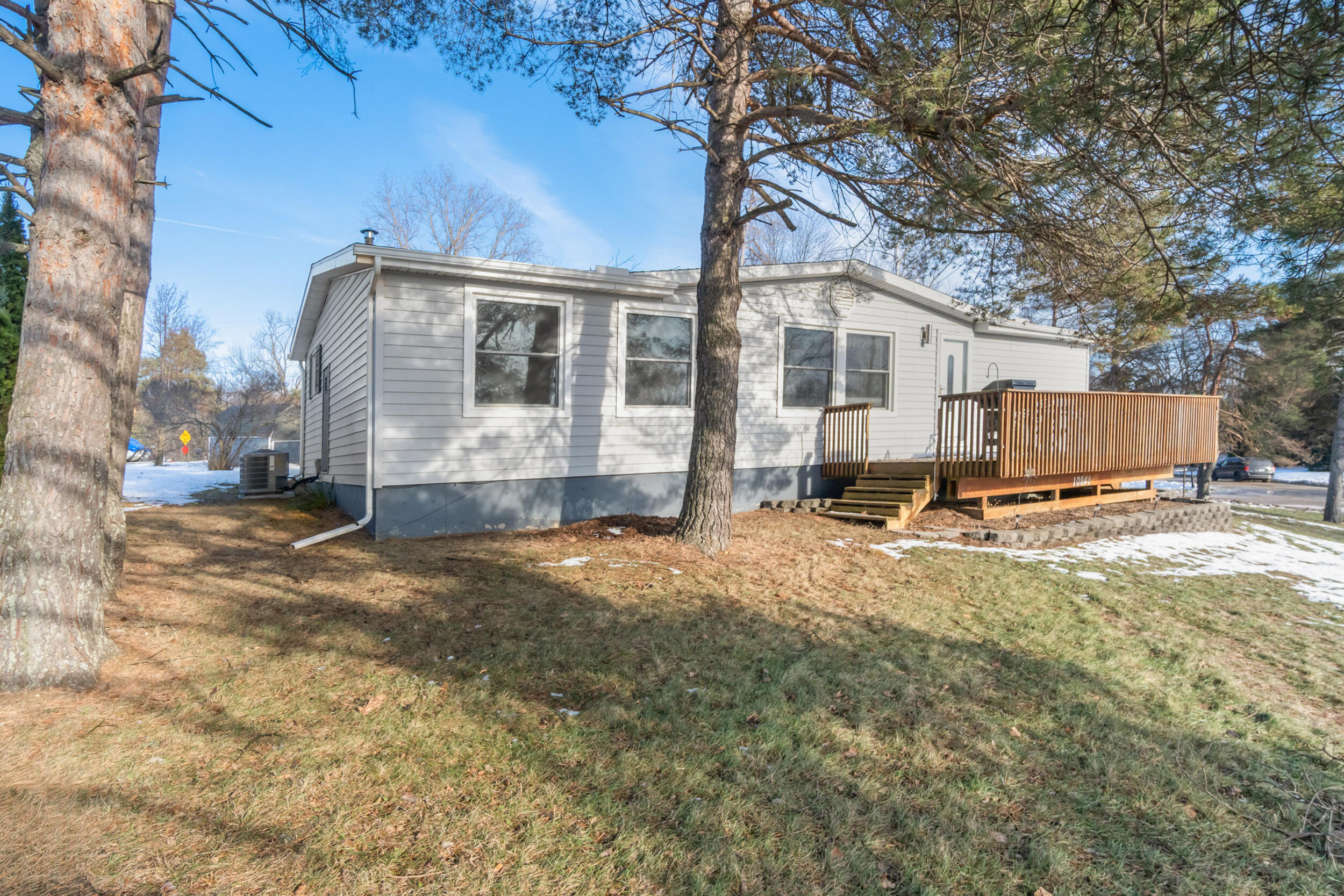 3_10841 n waldron rd jerome mi - 00024