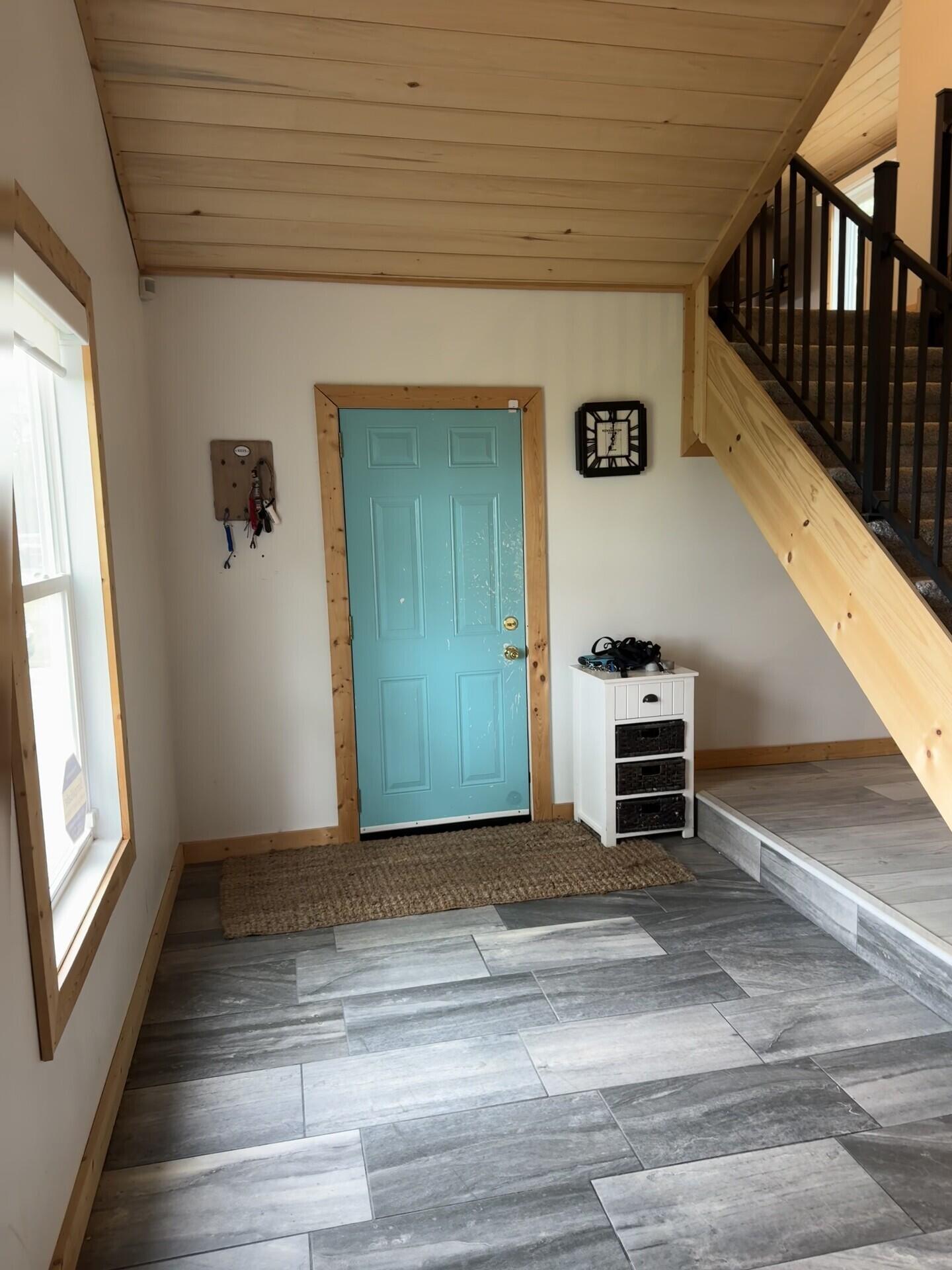 59061 Long Lake Road Colon, MI 49040 - Photo 9 of 57 entry1