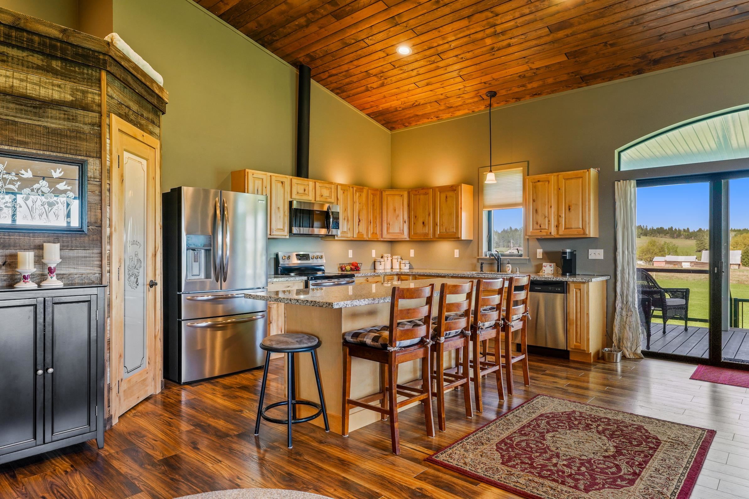 7110 East Allen Road Elk, WA 99009 - Photo 11 of 32