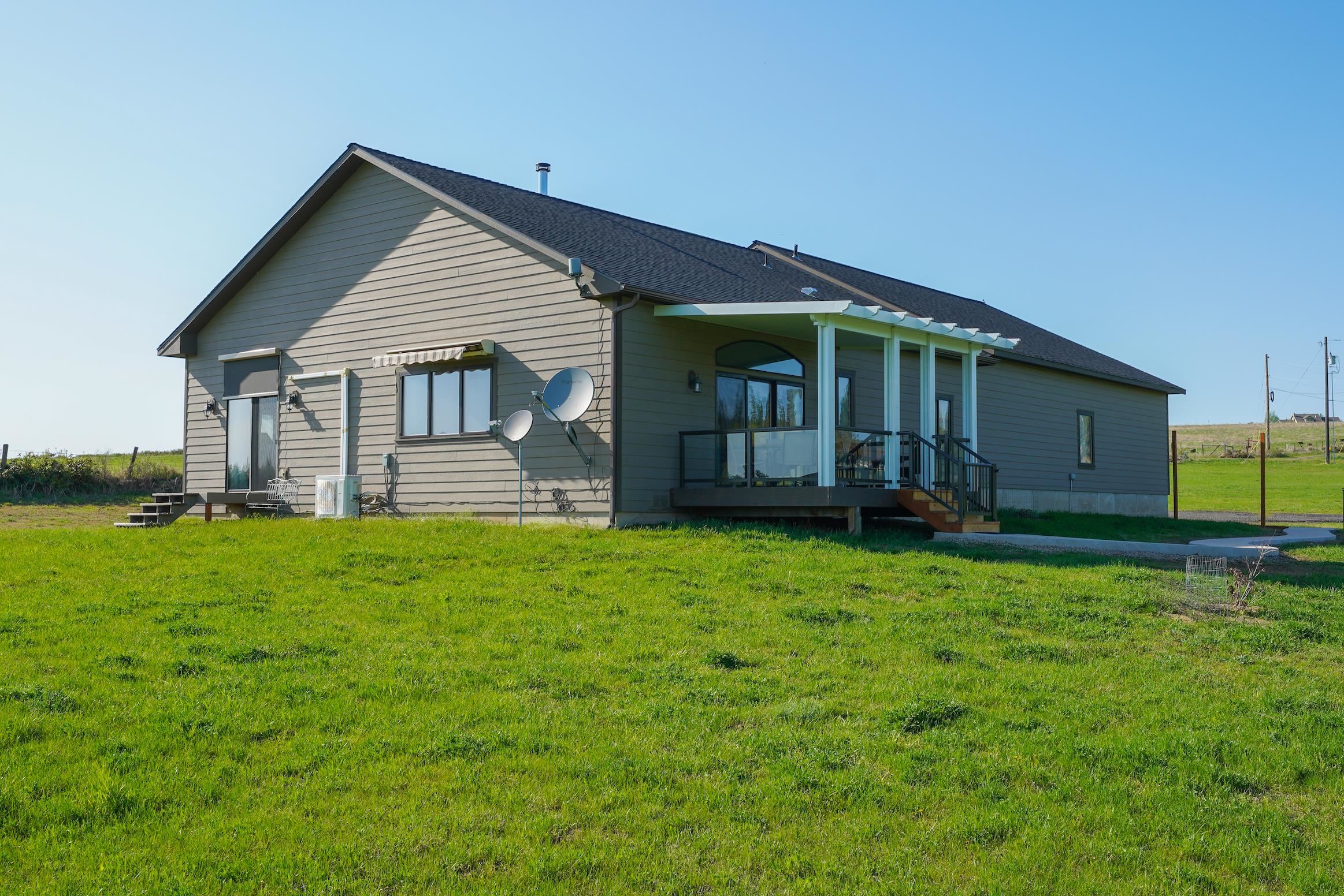 7110 East Allen Road Elk, WA 99009 - Photo 2 of 32
