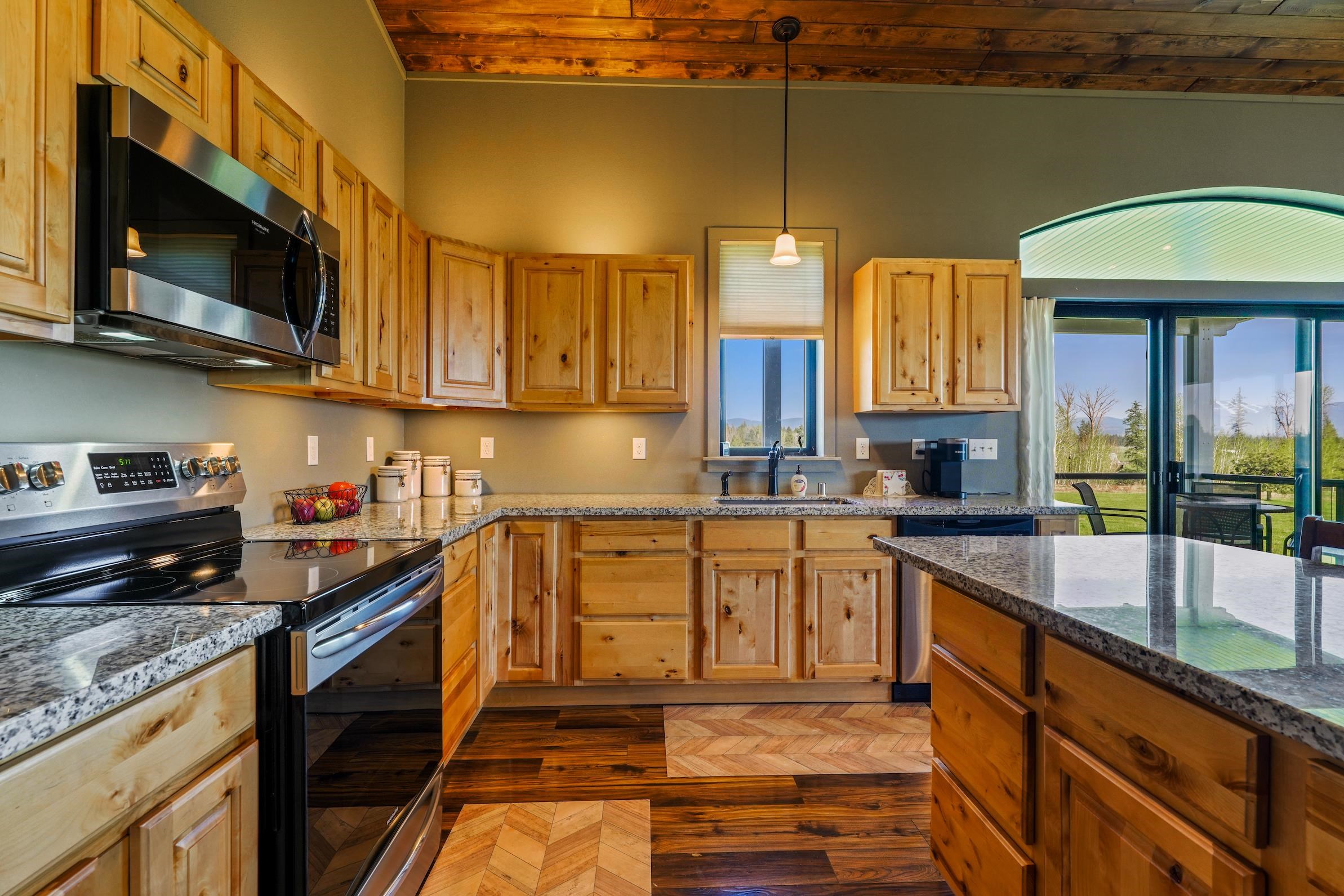 7110 East Allen Road Elk, WA 99009 - Photo 9 of 32