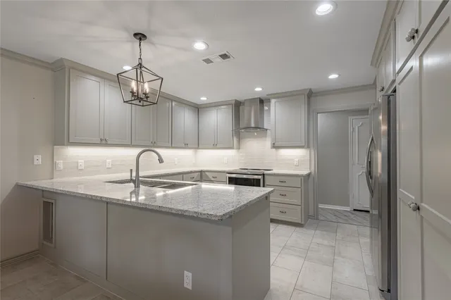 $550,000 | 22 Timberwilde Drive, Huntsville, TX 77320