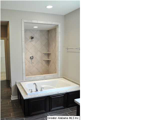 309 Kilkerran Lane, Unit 2005 Pelham, AL 35124 - Photo 22 of 32