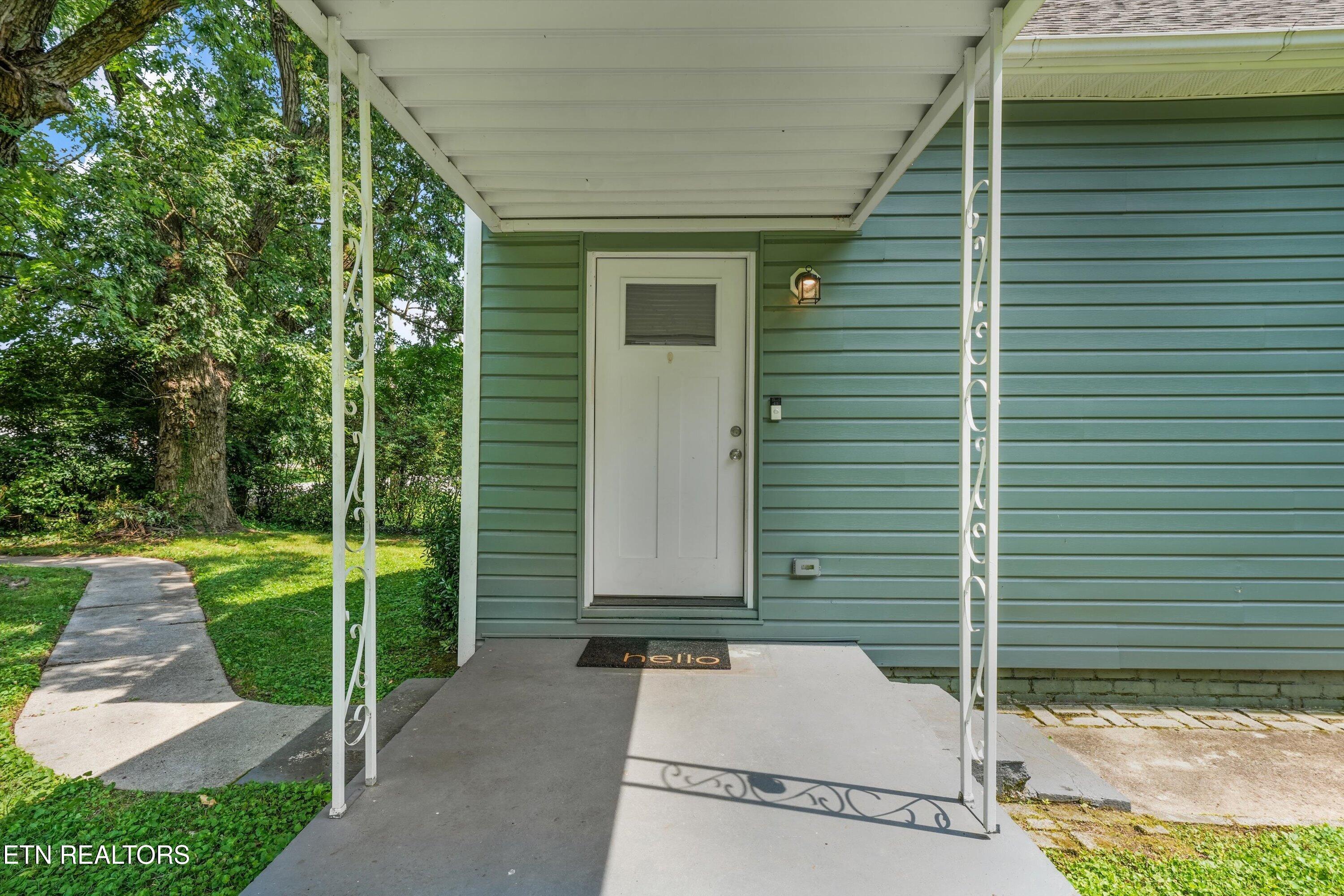 4201 Coster Road Knoxville, TN 37912 - Photo 6 of 32 06-4201 Coster Rd 27
