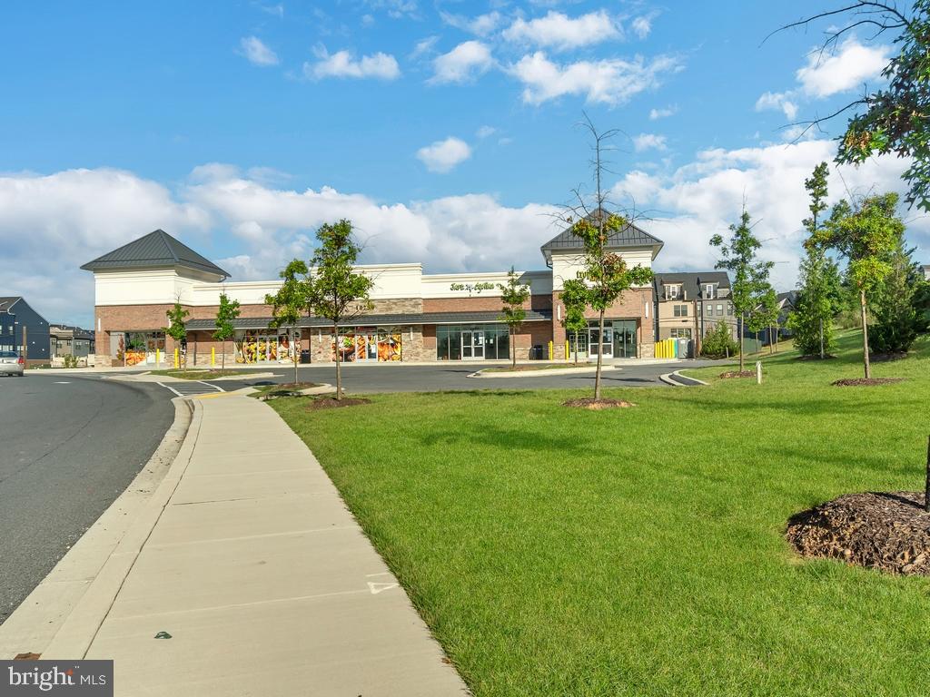 10100 Annapolis Road Lanham, MD 20706 - Photo 20 of 25 Gallery Image 20