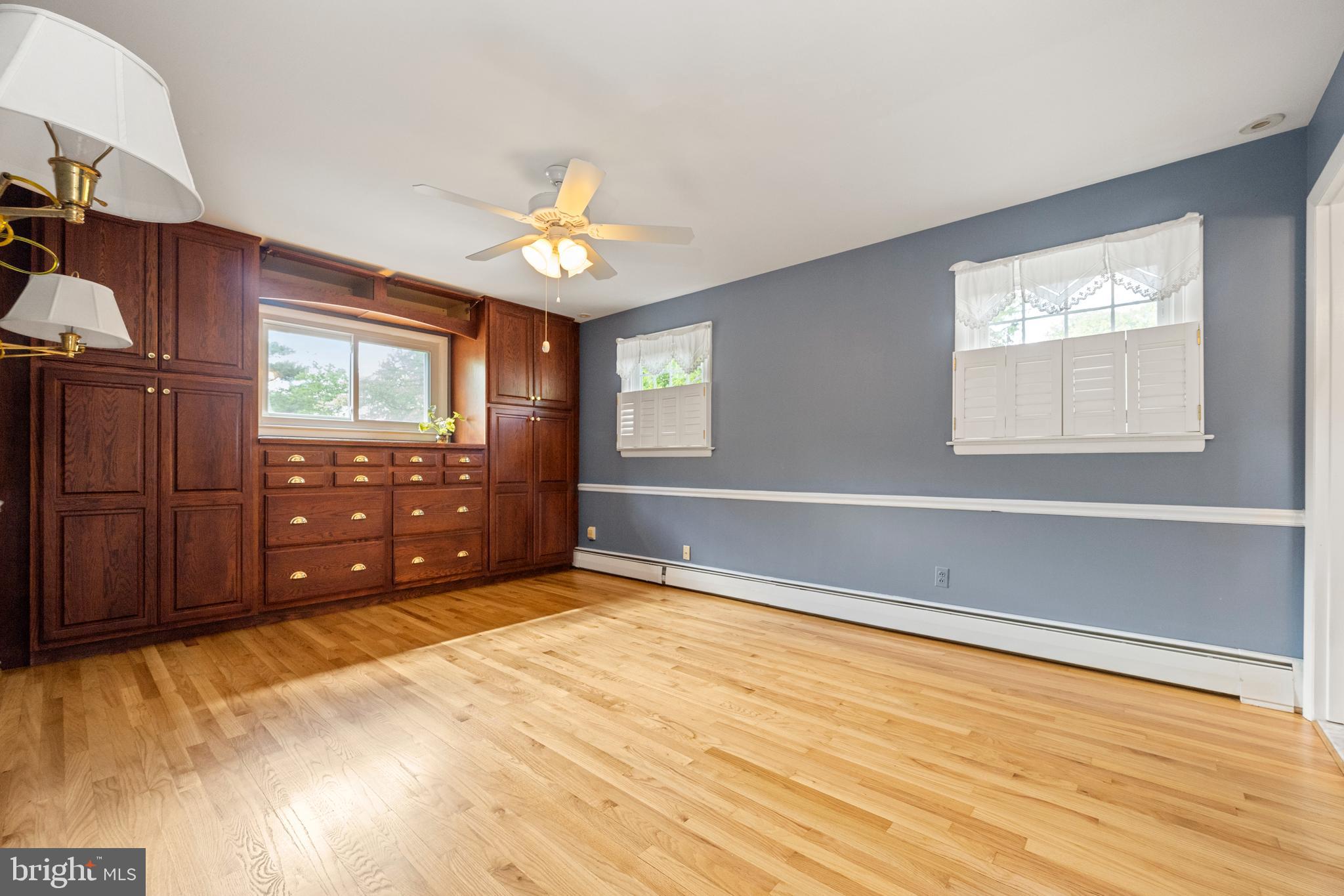 10057 Fox Den Road Ellicott City, MD 21042 - Photo 18 of 43 Primary bedroom
