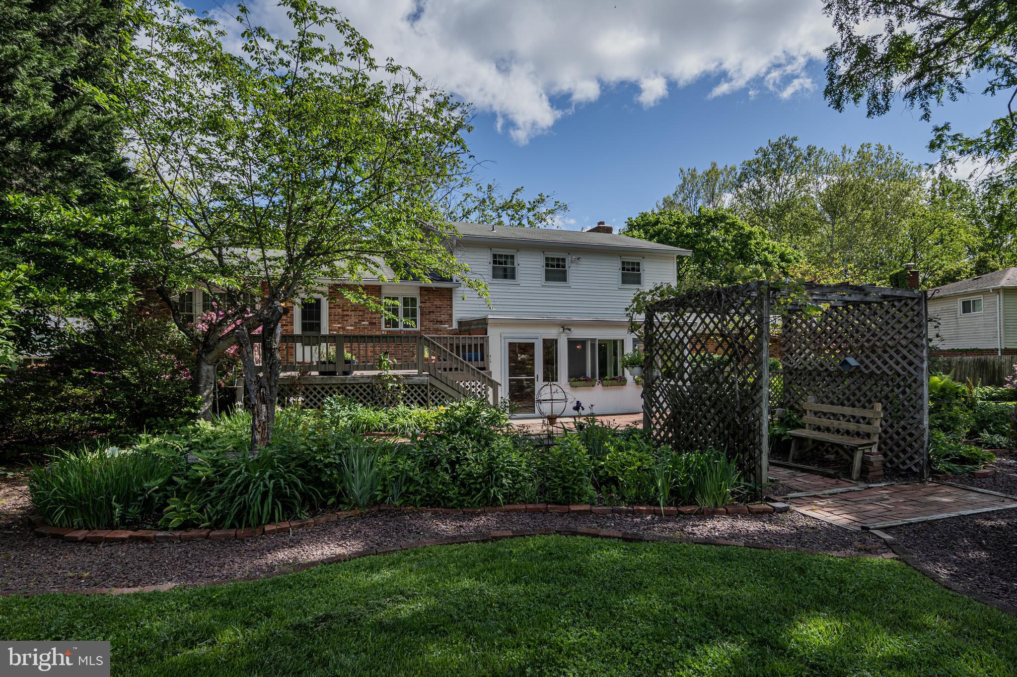 10057 Fox Den Road Ellicott City, MD 21042 - Photo 36 of 43