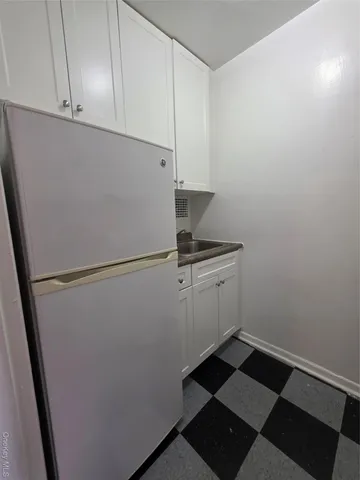 $1,725 | 144-77 41st Avenue | Murray Hill - Flushing