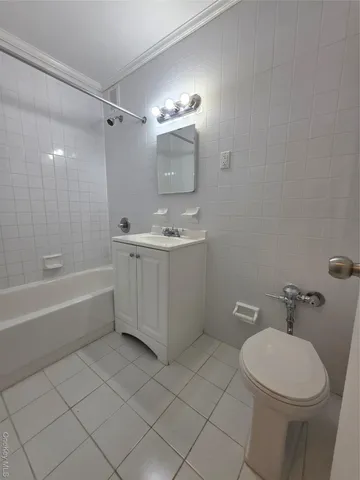 $1,725 | 144-77 41st Avenue | Murray Hill - Flushing