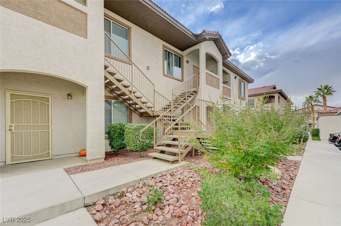 2305 West Horizon Ridge Parkway, Unit 1223 Henderson, NV 89052 - Photo 3 of 28