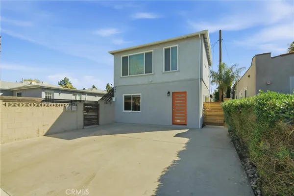 $2,199 | 940 North Naomi Street, Unit 100, Burbank, CA 91505