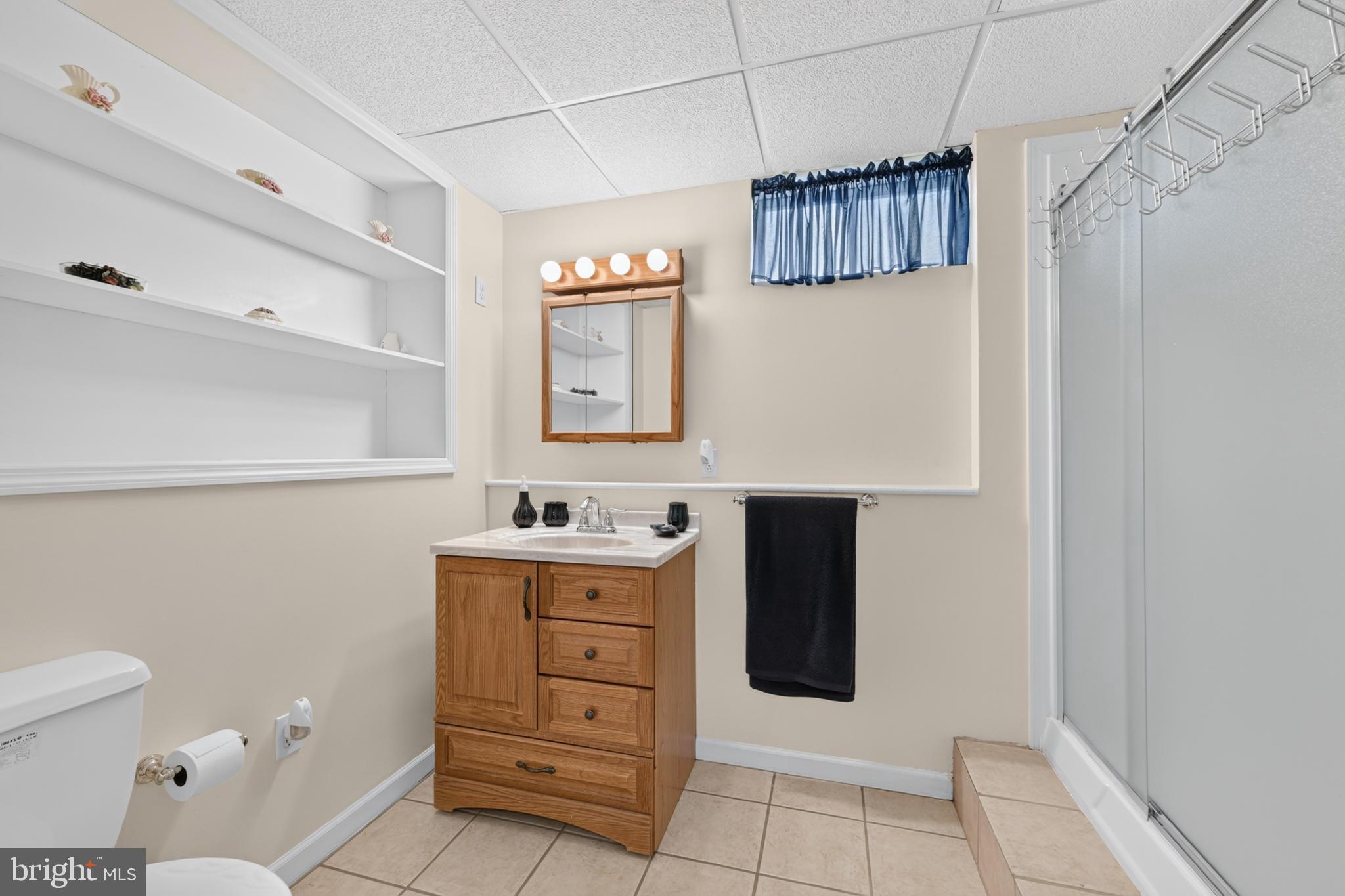 16 Amesbury Road Levittown, PA 19054 - Photo 38 of 57