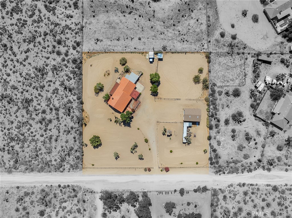 12274 Mountain Road Pinon Hills, CA 92372 - Photo 10 of 110