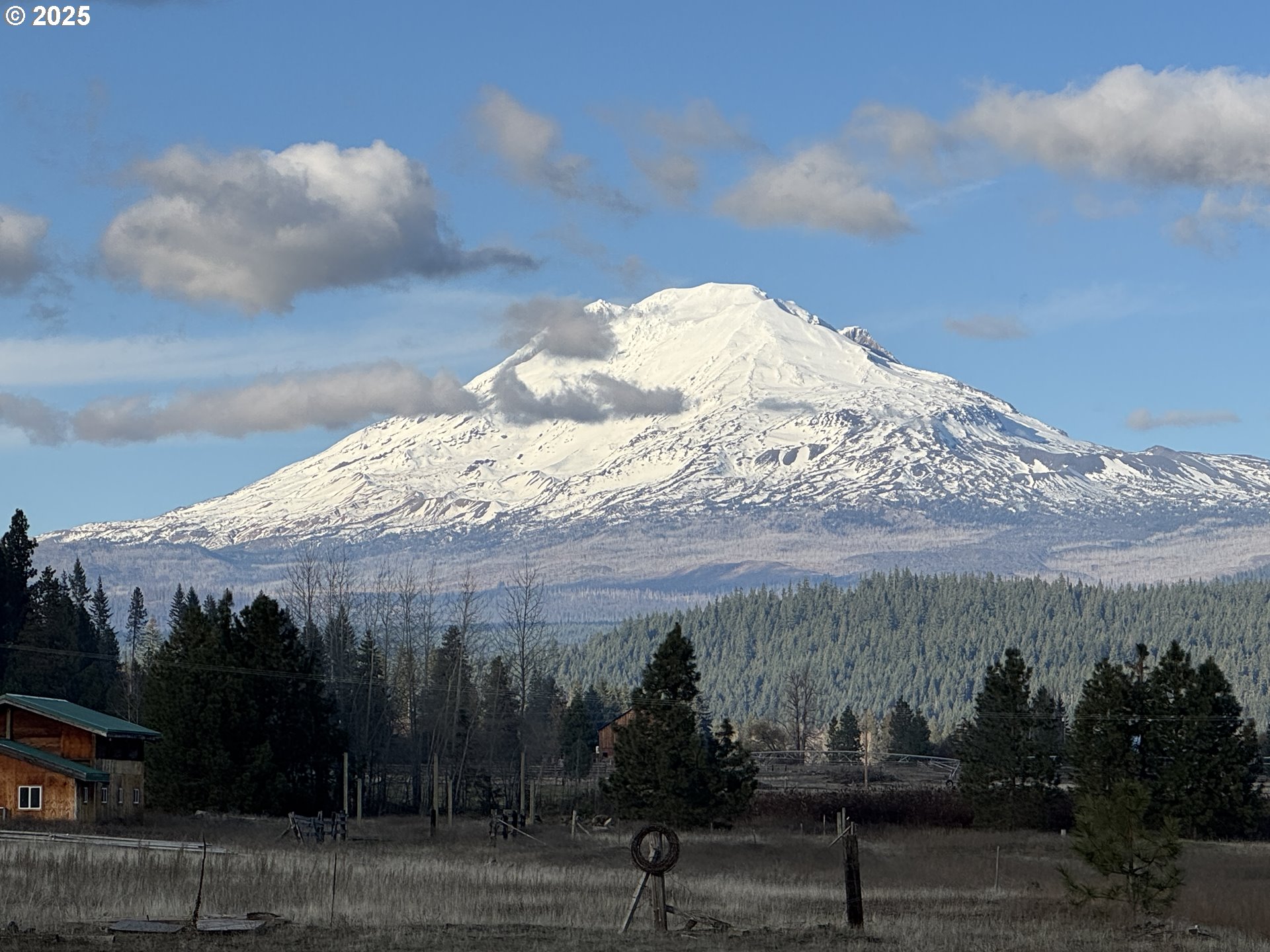 343 Little Mountain Road Trout Lake, WA 98650 - Photo 25 of 35 a view of a sky from balcony