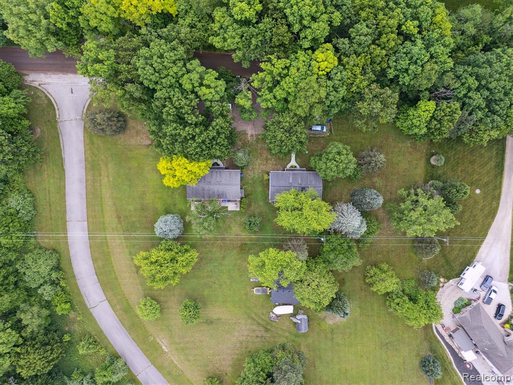 10461 Eagle Road Davisburg, MI 48350 - Photo 8 of 25