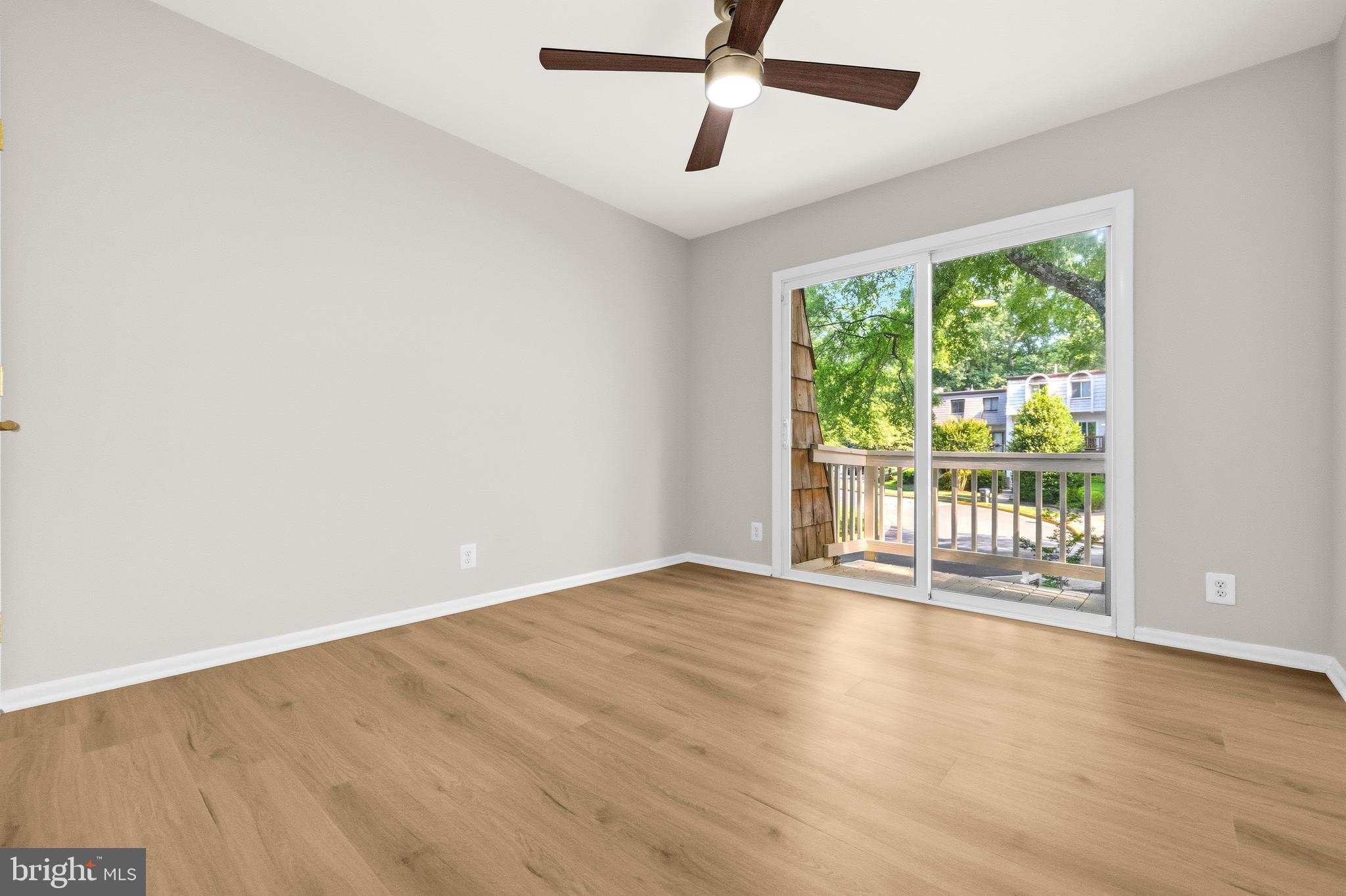 1604 Valencia Way Reston, VA 20190 - Photo 28 of 50