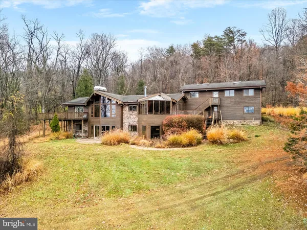 $750,000 | 7442 Dogwood Lane, Middletown, MD 21769