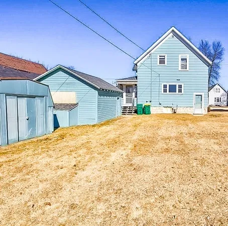 $204,990 | 1609 Mary Street, Marinette, WI 54143