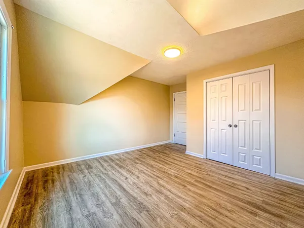 $204,990 | 1609 Mary Street, Marinette, WI 54143
