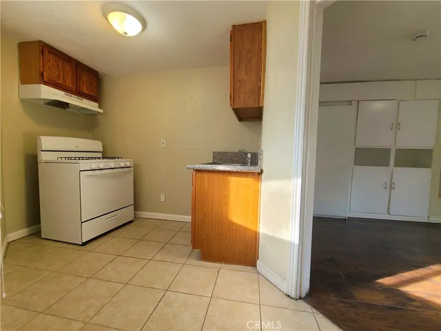 $1,200 | 11298 San Mateo Drive, Loma Linda, CA 92354