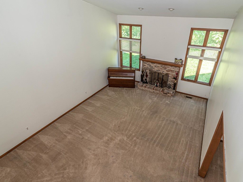 1004 Bembridge Drive Rochester Hills, MI 48307 - Photo 13 of 47