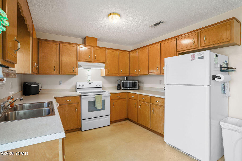 792 2nd Street Chipley, FL 32428 - Photo 7 of 23 Gallery Image 7