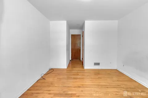 $1,100,000 | 18 Foley Avenue, Edison, NJ 08820