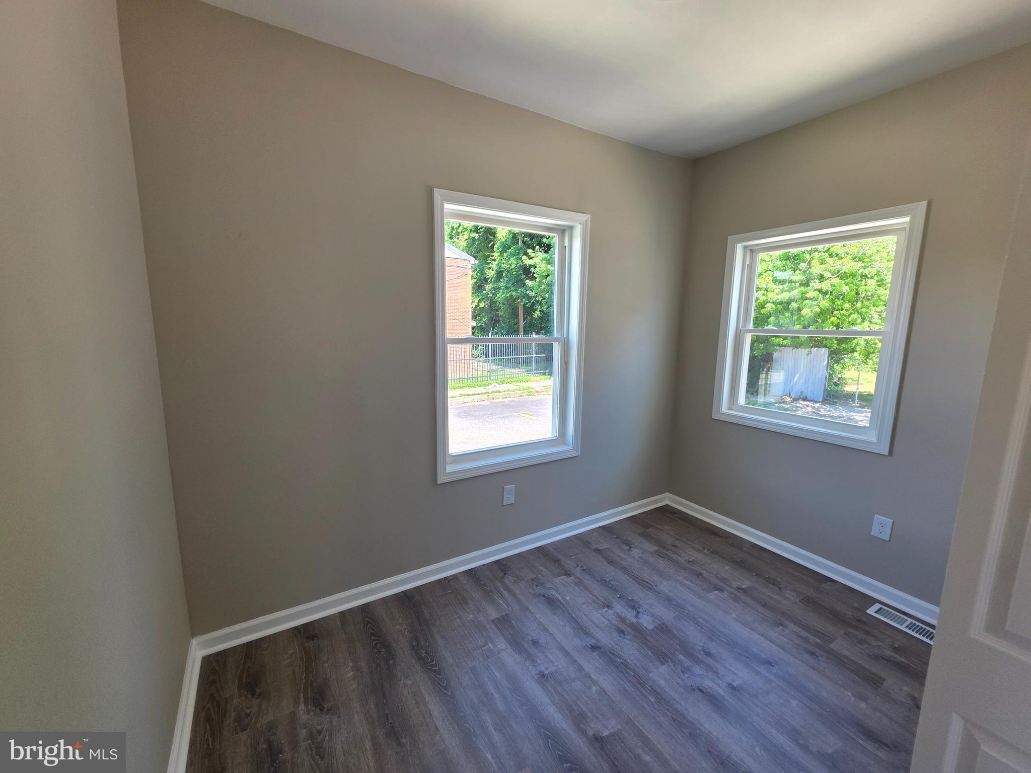 75 Hedge Street Salem, NJ 08079 - Photo 9 of 16