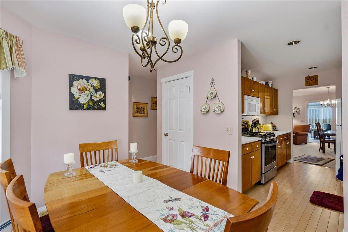 228 Commons Road Williston, VT 05495 - Photo 10 of 36