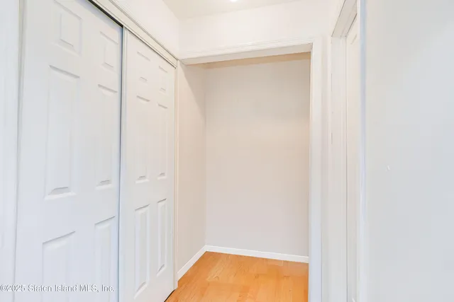 $310,000 | 108 Surfside Plaza | Tottenville