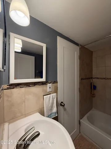 $310,000 | 108 Surfside Plaza | Tottenville