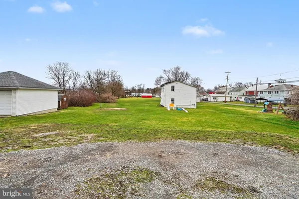 $164,900 | 62 West Fall Street, McAlisterville, PA 17049