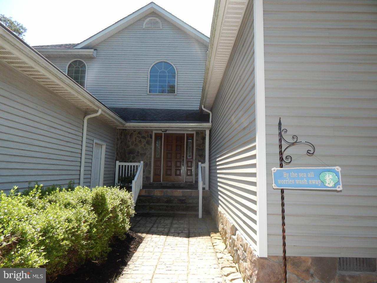 44765 Lighthouse Road Piney Point, MD 20674 - Photo 3 of 29 By the sea all worries wash away