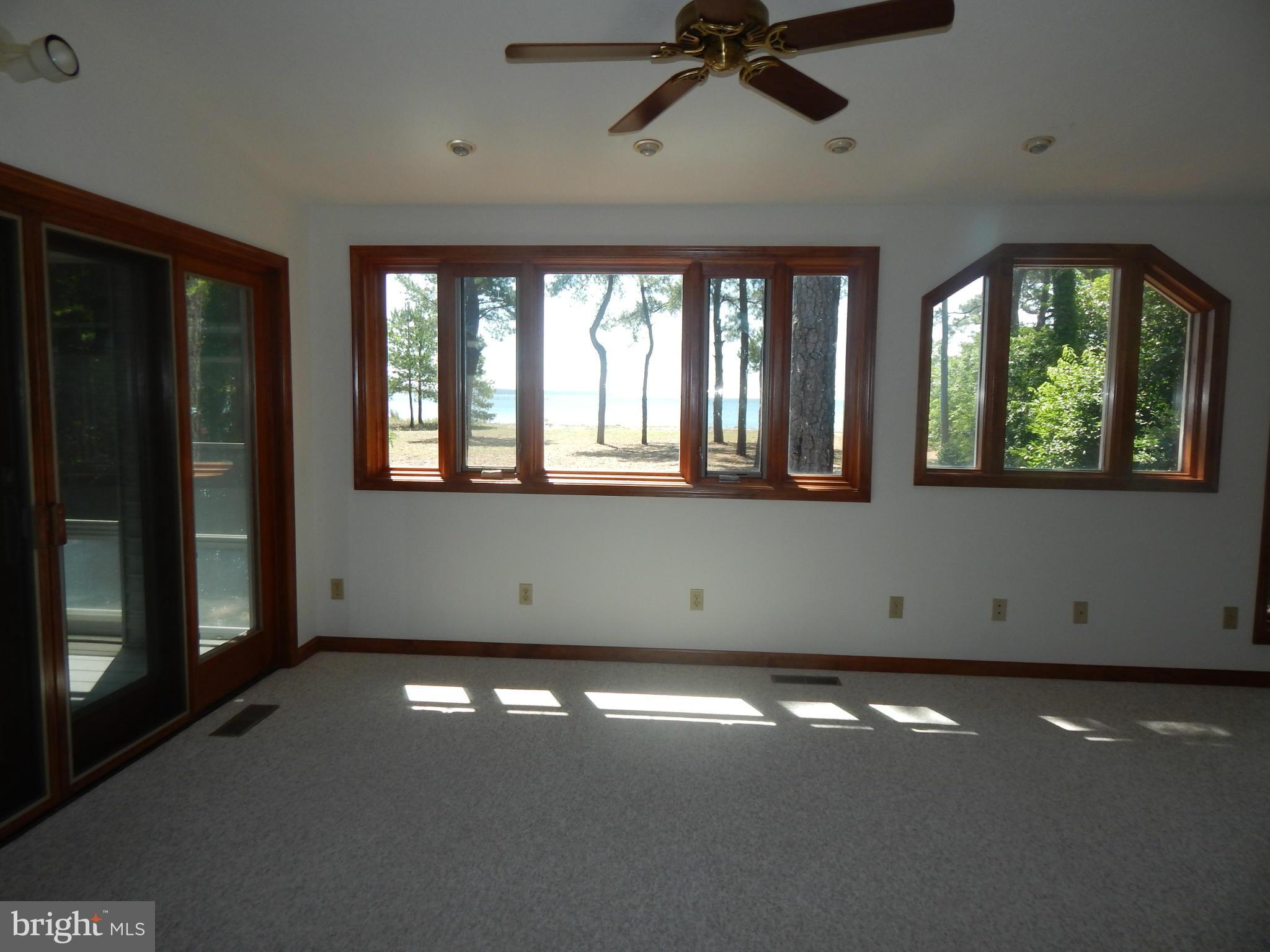 44765 Lighthouse Road Piney Point, MD 20674 - Photo 9 of 29 River room