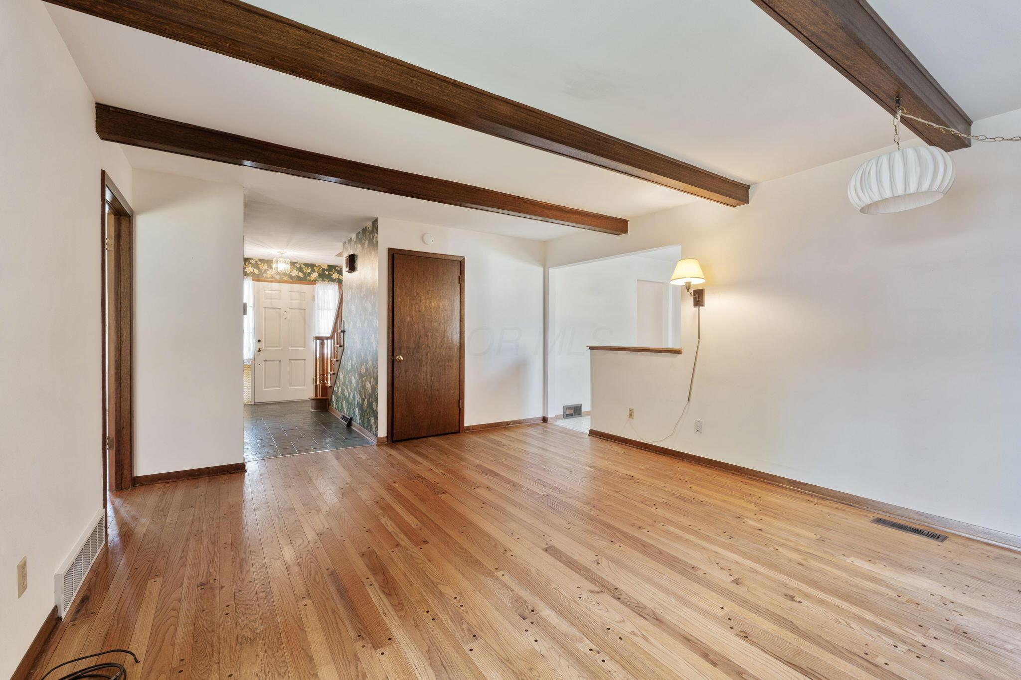 1060 Woodmere Road Columbus, OH 43220 - Photo 35 of 94 1060 Woodmere (Interior)-12